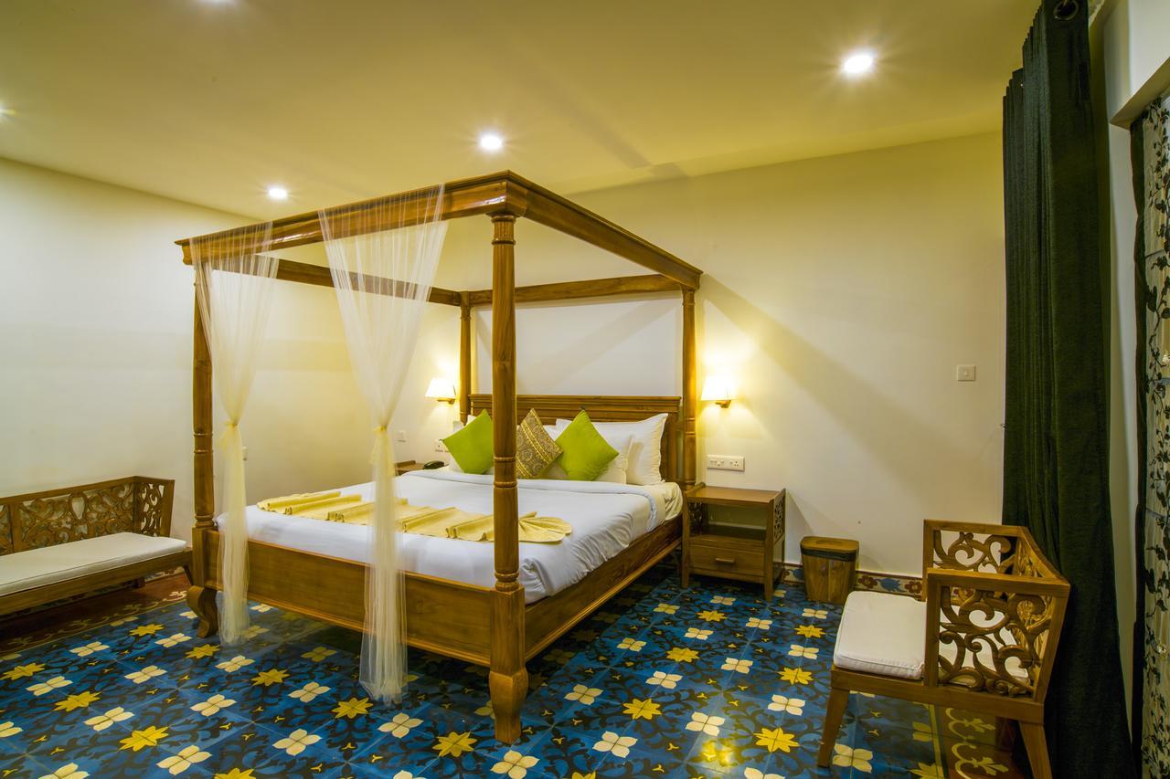Olive Golden Ridge Resort Chinnakanal Exterior foto